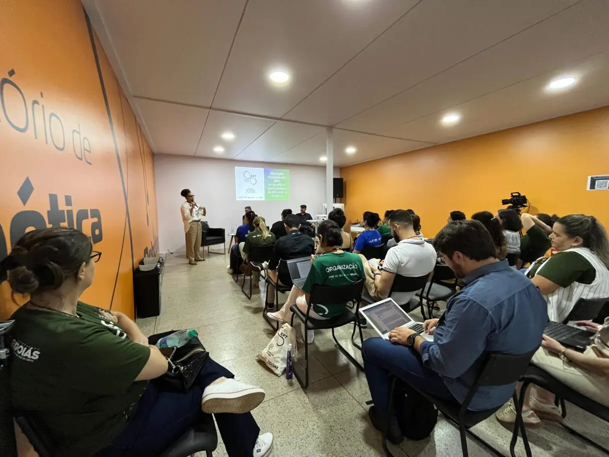 Escola do Futuro abre mais de 2 mil vagas para cursos gratuitos de tecnologia