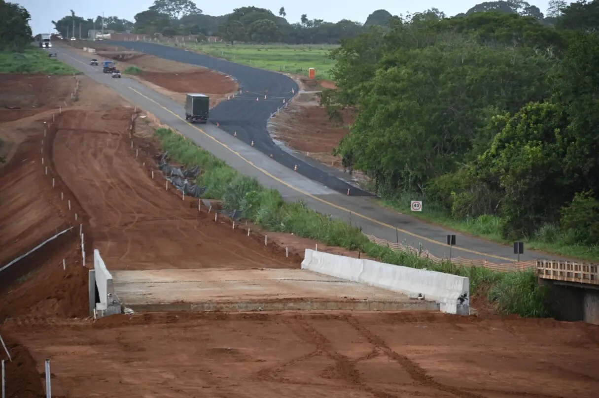 Concluída ponte na duplicação da GO-010