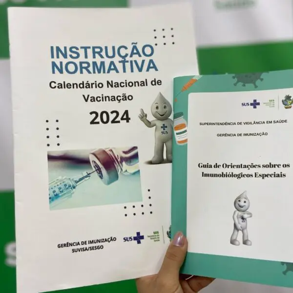 Saúde distribui informativo sobre vacinação em todo estado