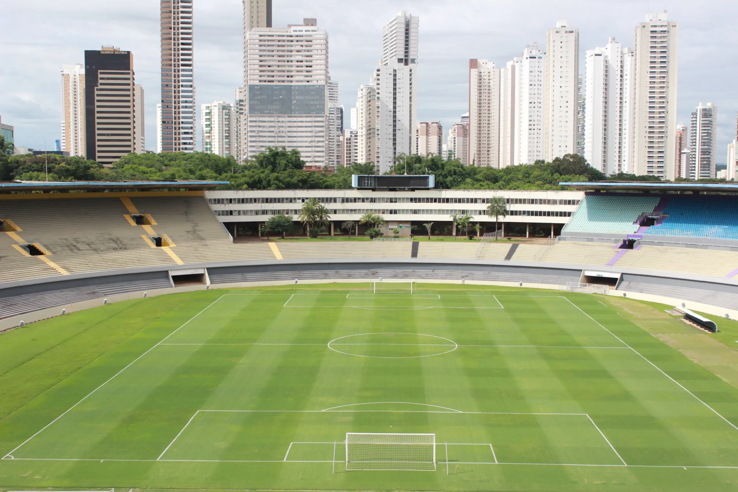 Estádio Serra Dourada_vista aérea