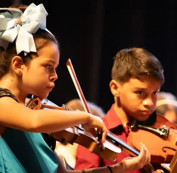 Alunos do Basileu França apresentam ‘O Concerto de Outono’