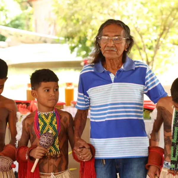 Escolas estaduais indígenas valorizam cultura de seus estudantes
