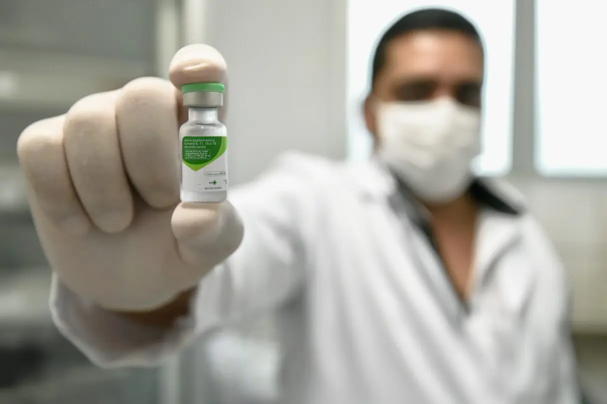 vACINAÇÃO CONTRA hpv_vacina é tetravalente