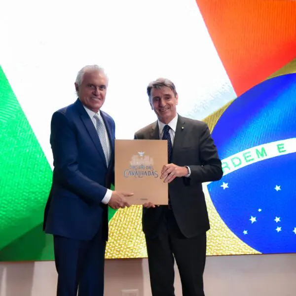 Caiado apresenta potencialidades de Goiás ao embaixador da Itália