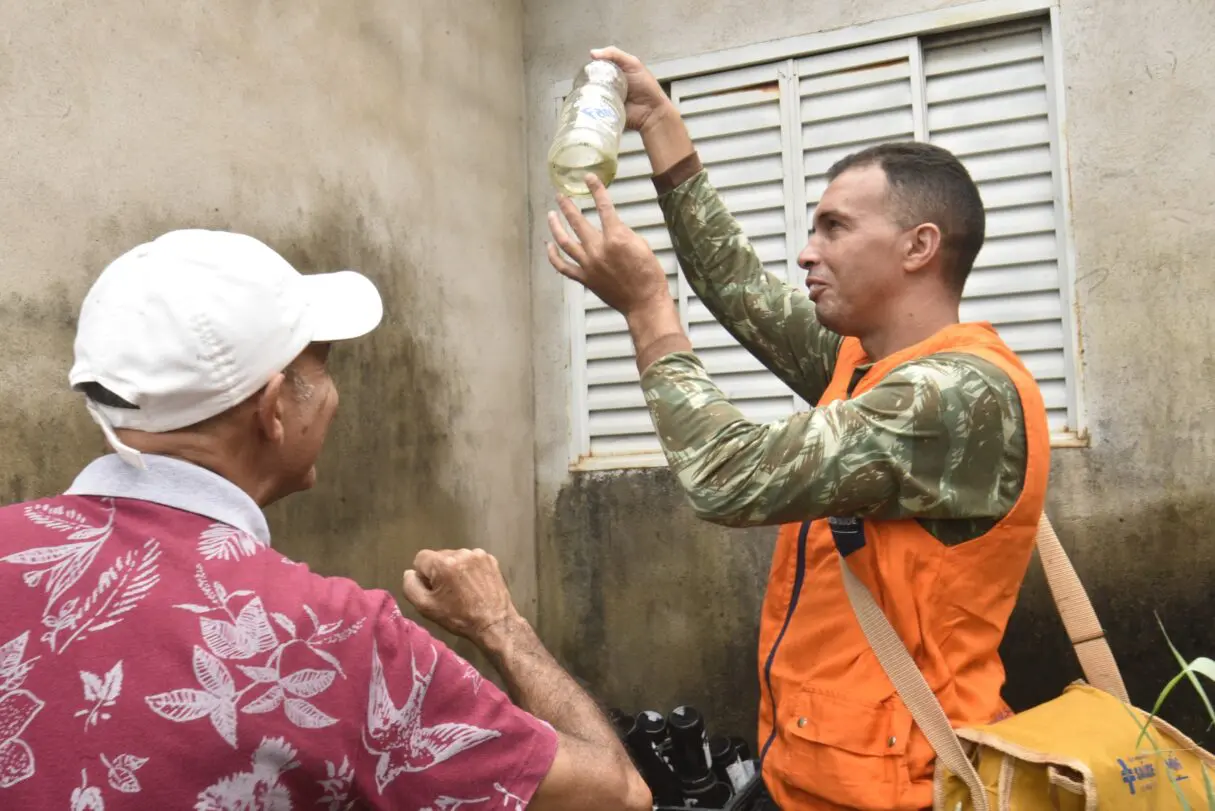 COMBATE AO AEDES AEGYPTI