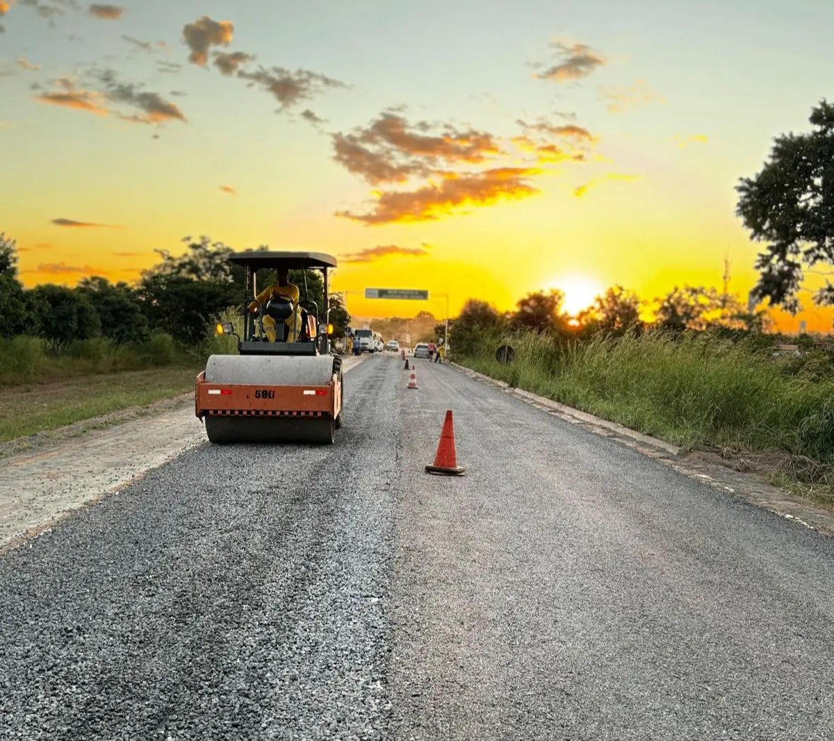 Revitalização da GO-108 chega a 77% de execução, entre Posse e Guarani de Goiás