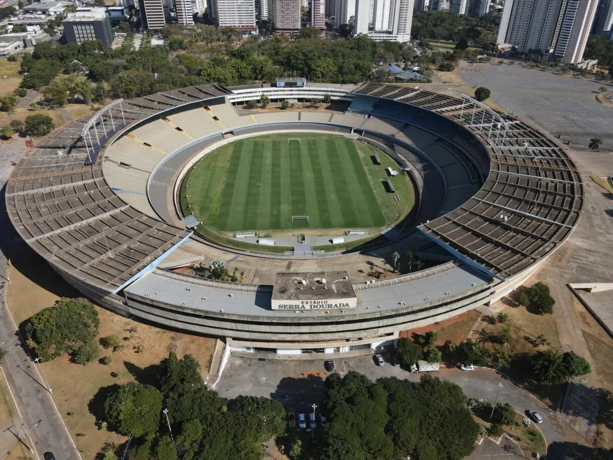 Iluminação Estádio Serra Dourada