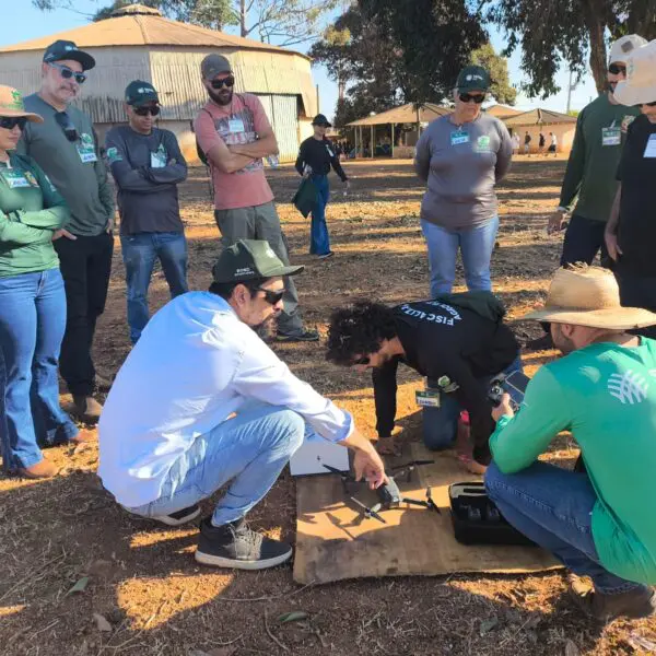 Treinamento para uso de drones na defesa agropecuária de Goiás