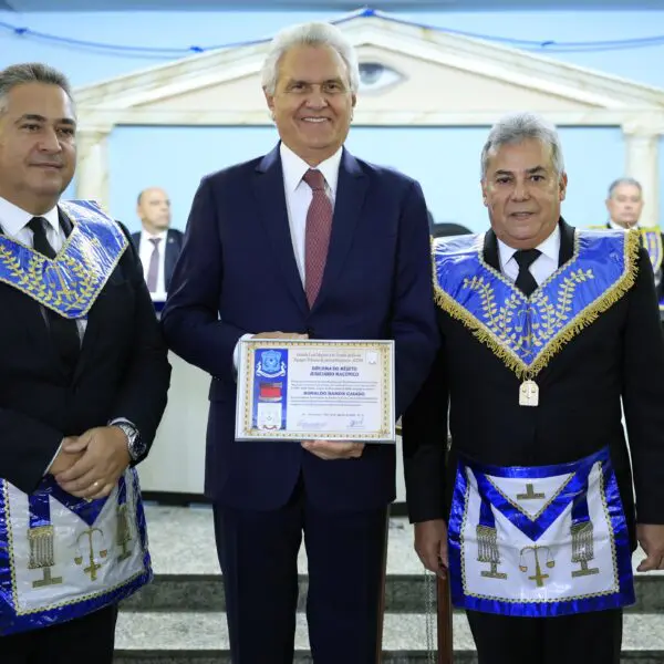 Caiado é homenageado pela Maçonaria goiana por trabalho pelo Judiciário