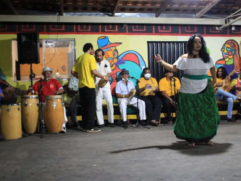 Buracão da Arte oferece oficinas gratuitas de Capoeira e Samba Chula