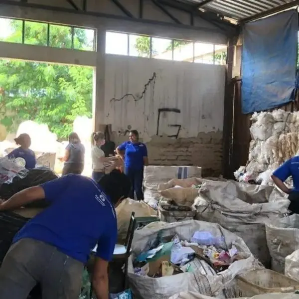 Semad credencia organizações de catadores de recicláveis interessadas em participar de projetos