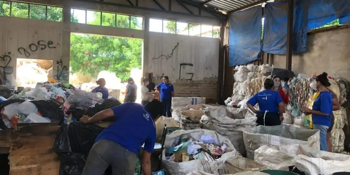 Semad credencia organizações de catadores de recicláveis interessadas em participar de projetos