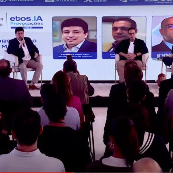 Especialistas reunidos em um debate sobre inteligência artificial