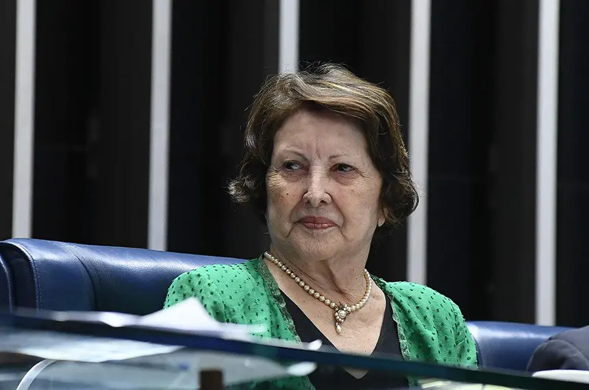 EX-SENADORA MARIA DO CARMO ALVES