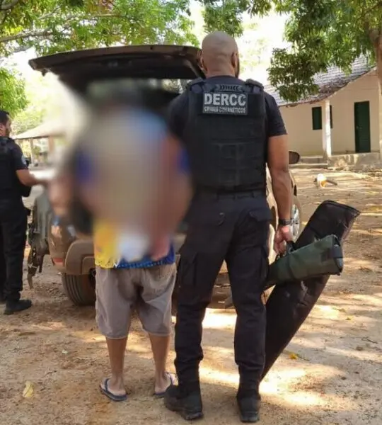 Polícia prende homem por exploração sexual infantil