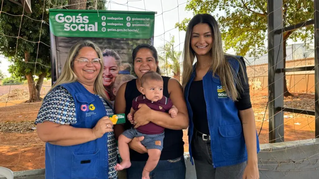 Goiás Social entrega benefícios em 45 municípios