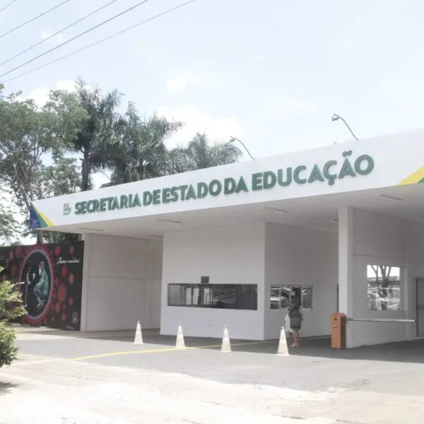 Educação quita mais de R$ 147 milhões em diferenças salariais