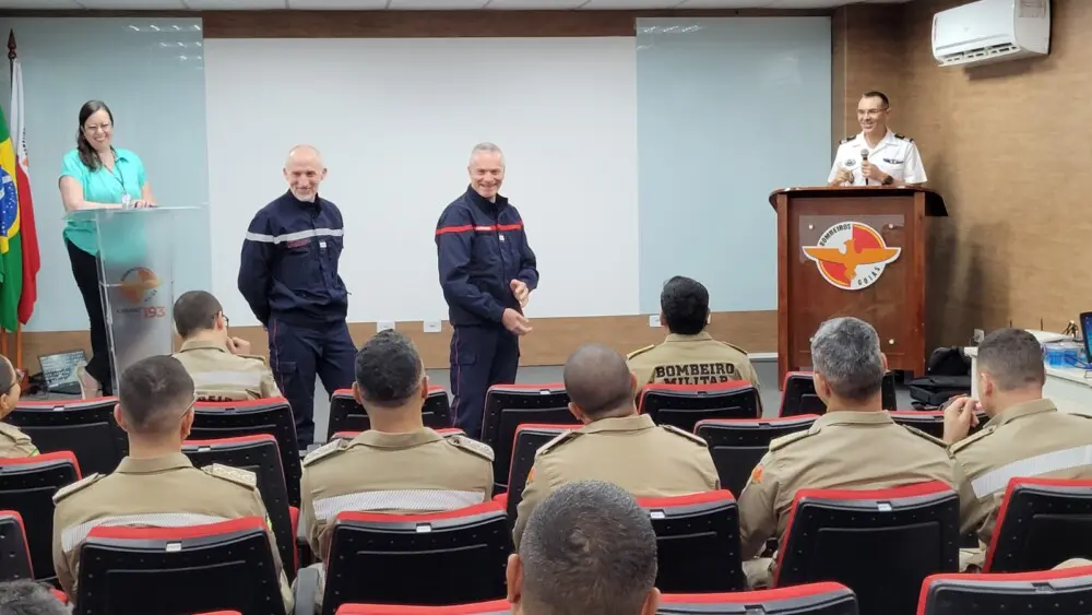 Bombeiros fazem curso internacional de incêndios florestais_CBMGO