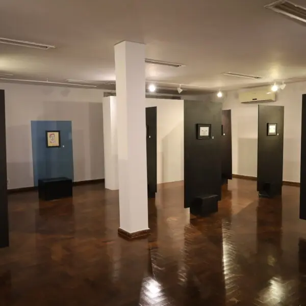 Sábado tem Museu visita exposição no MIS