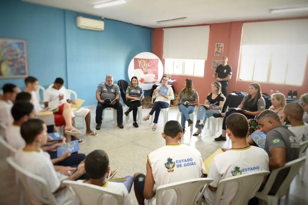 Roda de Conversa de Jovens do Socioeducativo