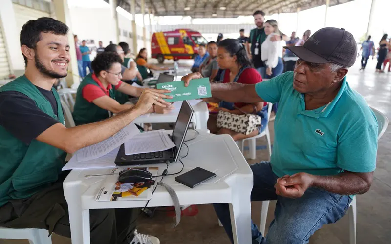 Estado entrega quase mil cartões do Aluguel Social em Trindade