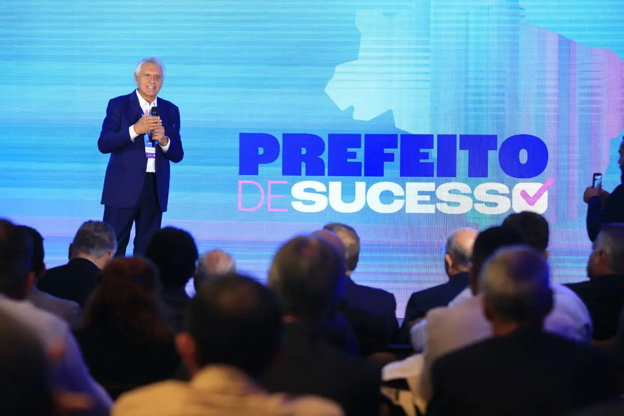 Caiado participa do Prefeito de Sucesso