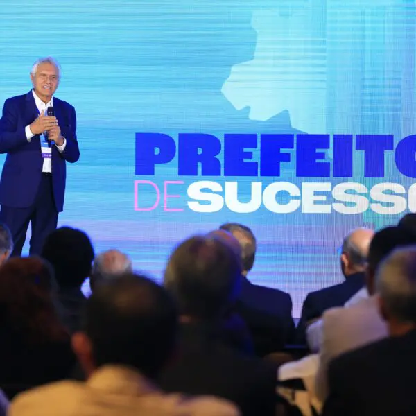 Caiado participa do Prefeito de Sucesso