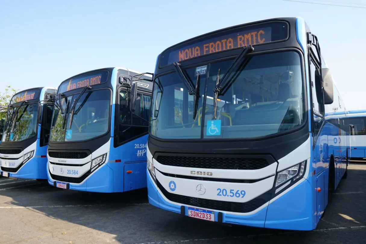 ônibus campus party goiás 4