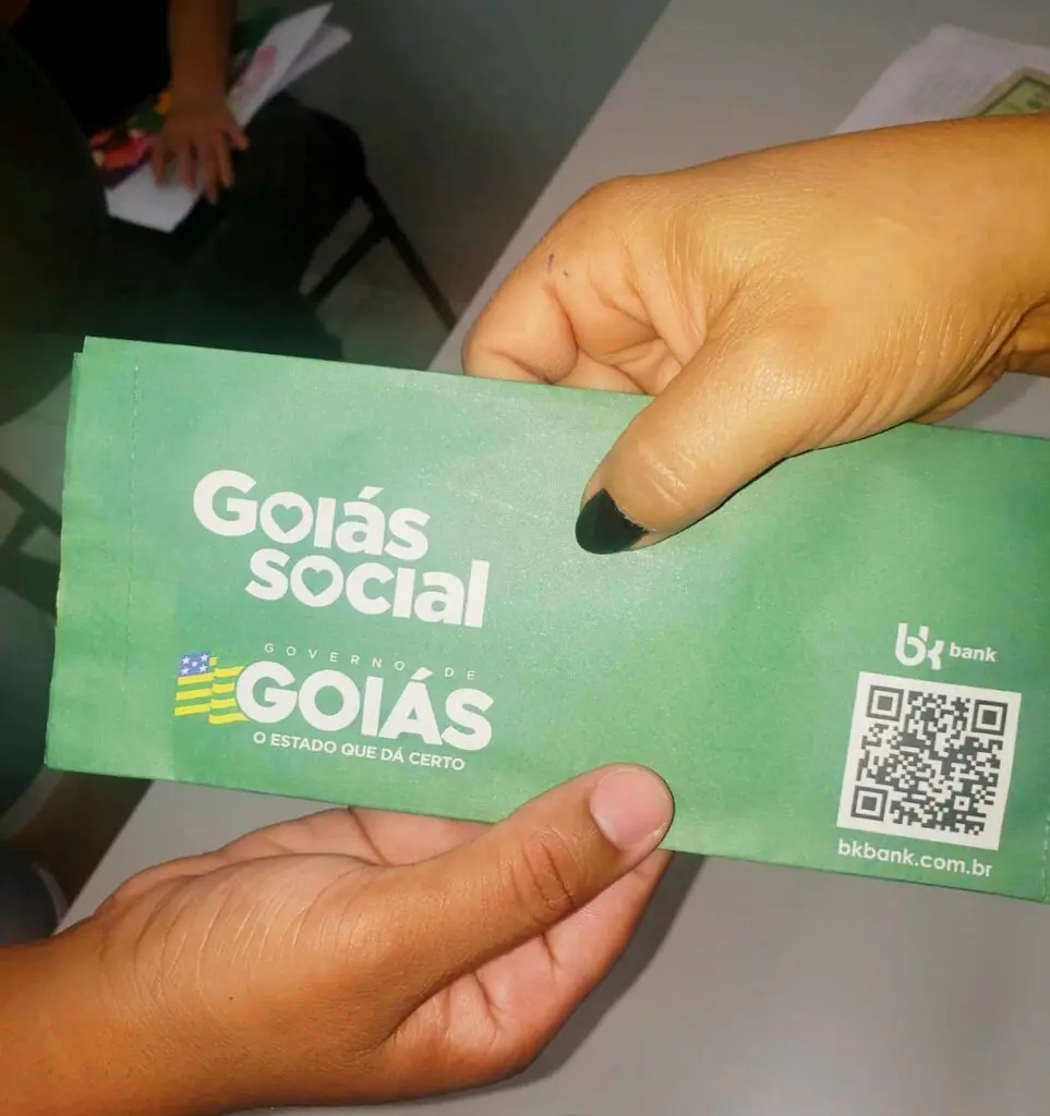 Cartão do Goiás por Elas