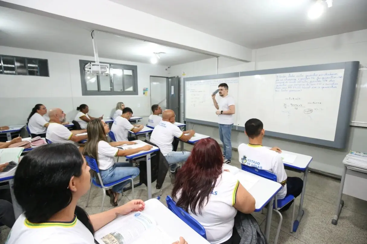 Começa inscrição ao processo seletivo de professor temporário