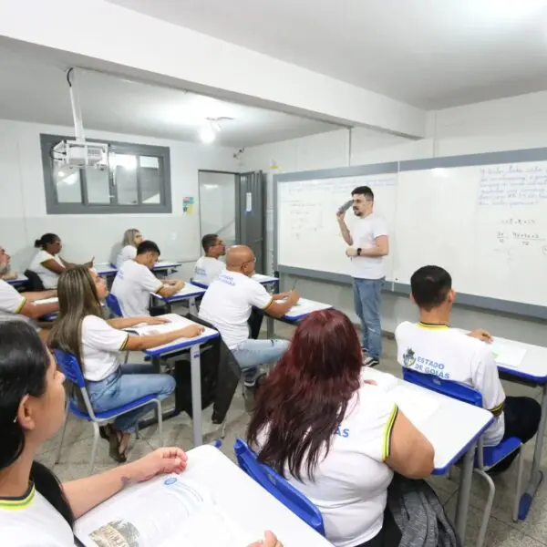 Começa inscrição ao processo seletivo de professor temporário