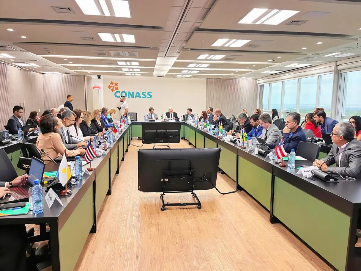 Goiás apresenta estratégias de combate à dengue