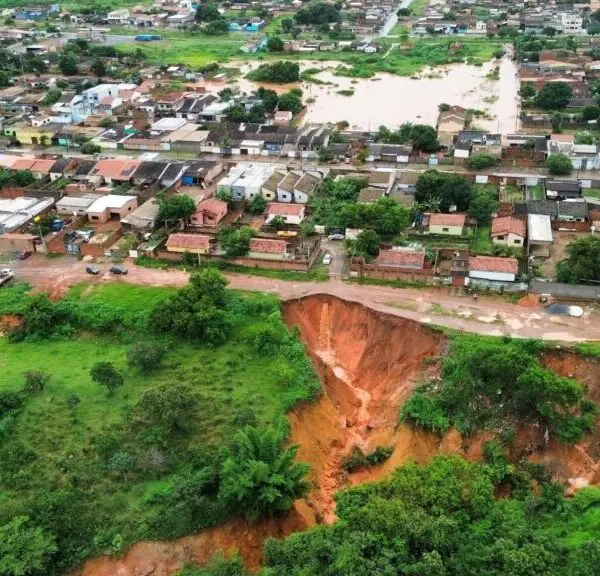 Erosão causada pela chuva no Entorno do DF