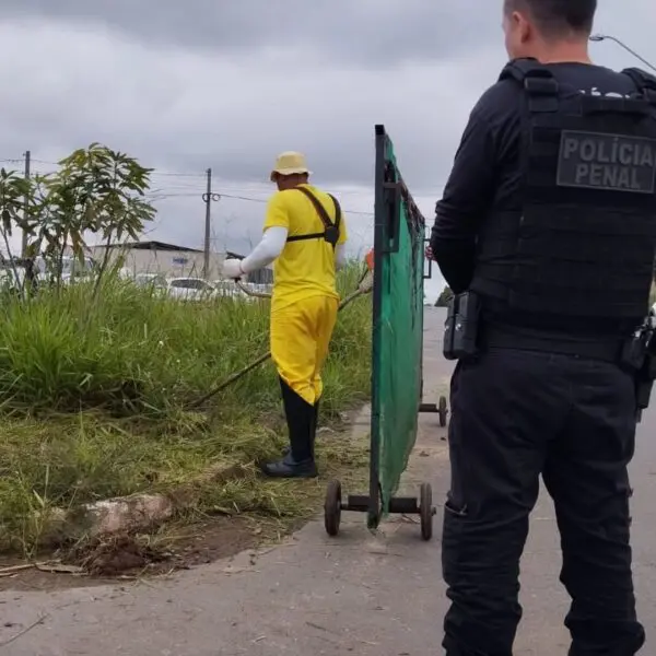 Reeducandos reforçam limpeza urbana em Aparecida