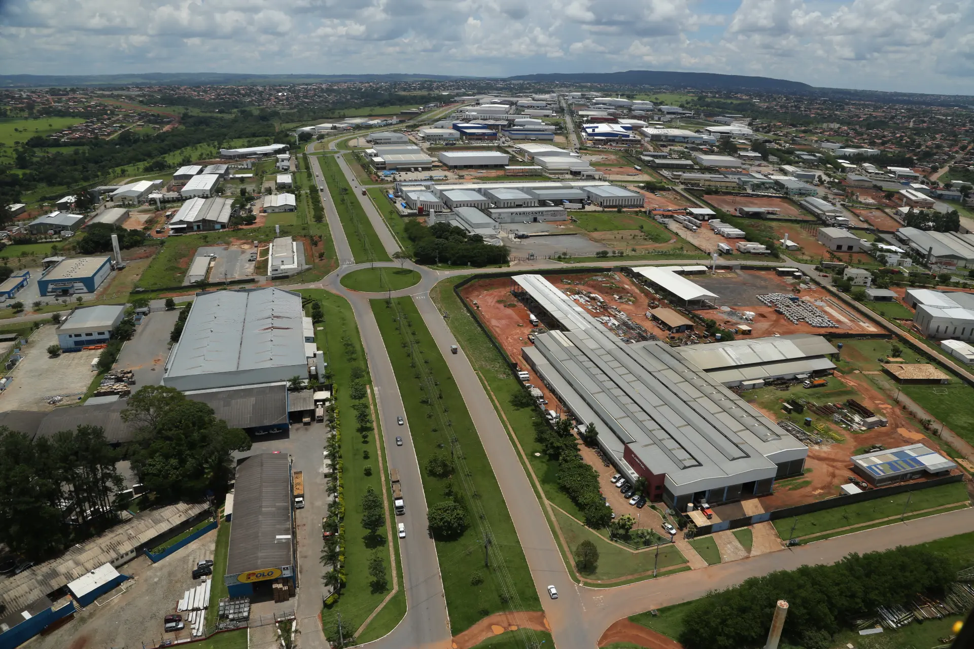 Goiás bate recorde com mais de 4 mil novas empresas abertas em janeiro