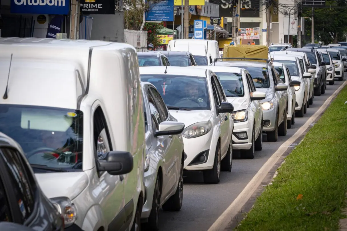 Carros na rua