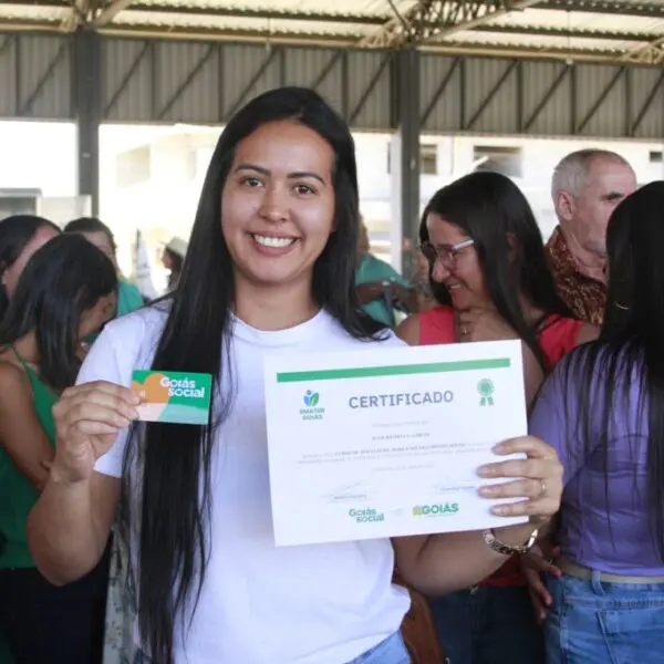 Mulher beneficiária do Crédito Social