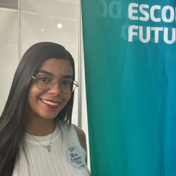 Estudante Deborah Nascimento