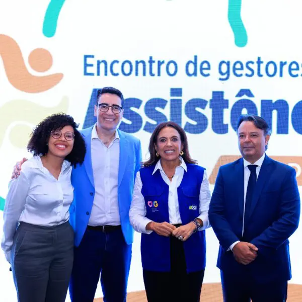 Gracinha no 1º Encontro de Gestores e Trabalhadores da Assistência Social de Goiás