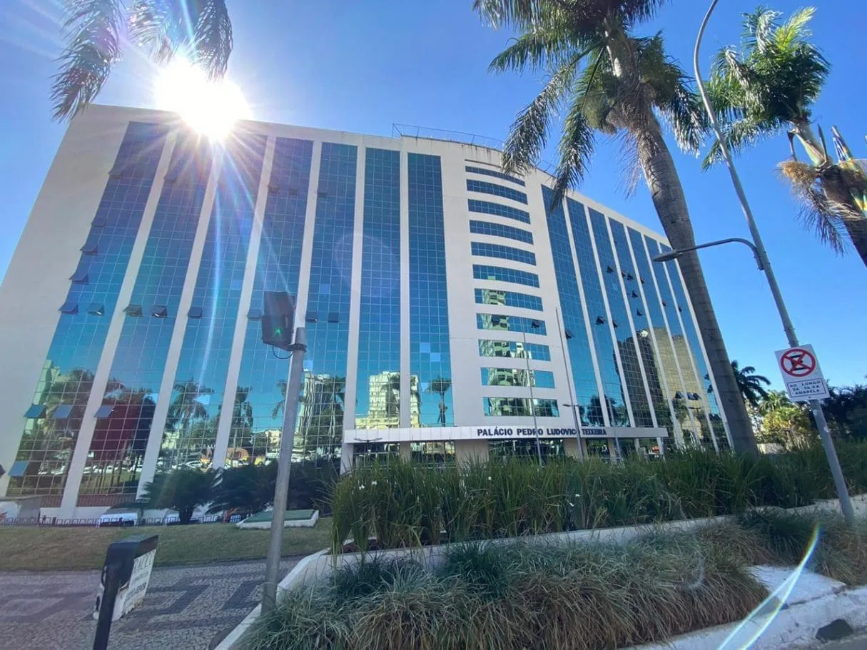 PPLT 1A - Emergência por Síndrome Respiratória Grave