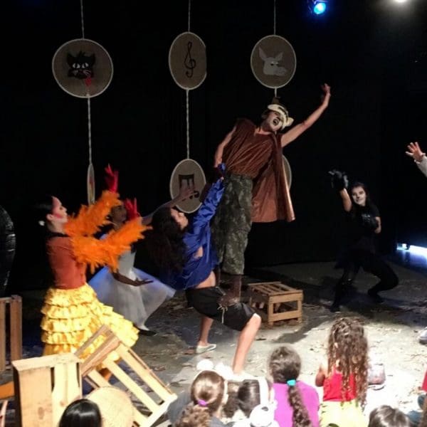 Cia de Teatro Sem Nome