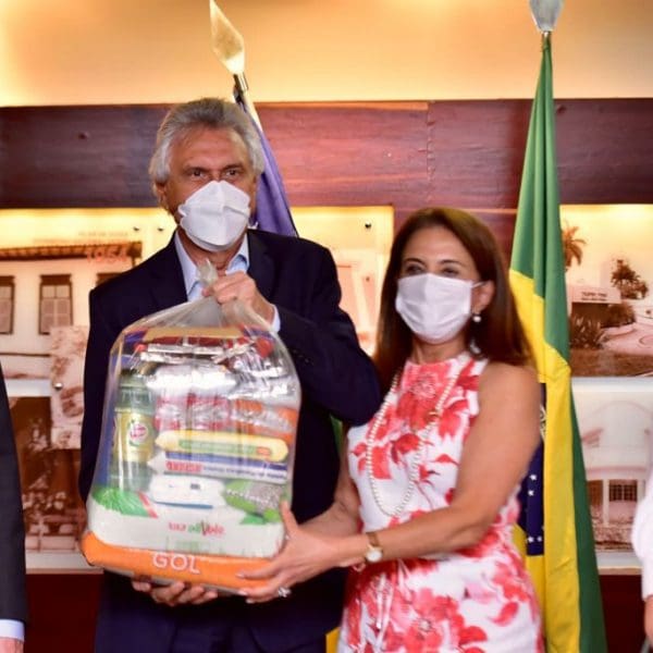 Doação de cesta básica para OVG 5