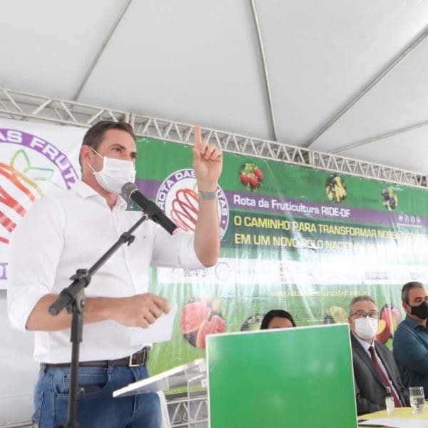 secretário Seapa em duscurso