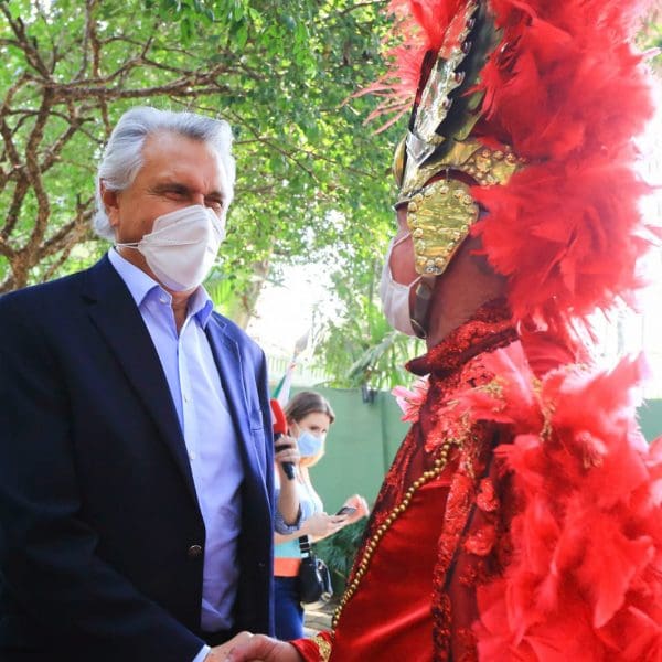 governador e cavaleiro no evento
