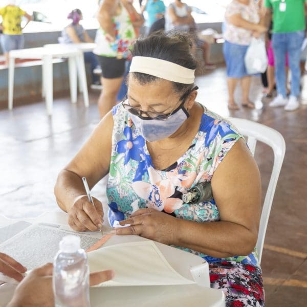 Coleta de escrituras do bairro Wilsina Barbosa 1