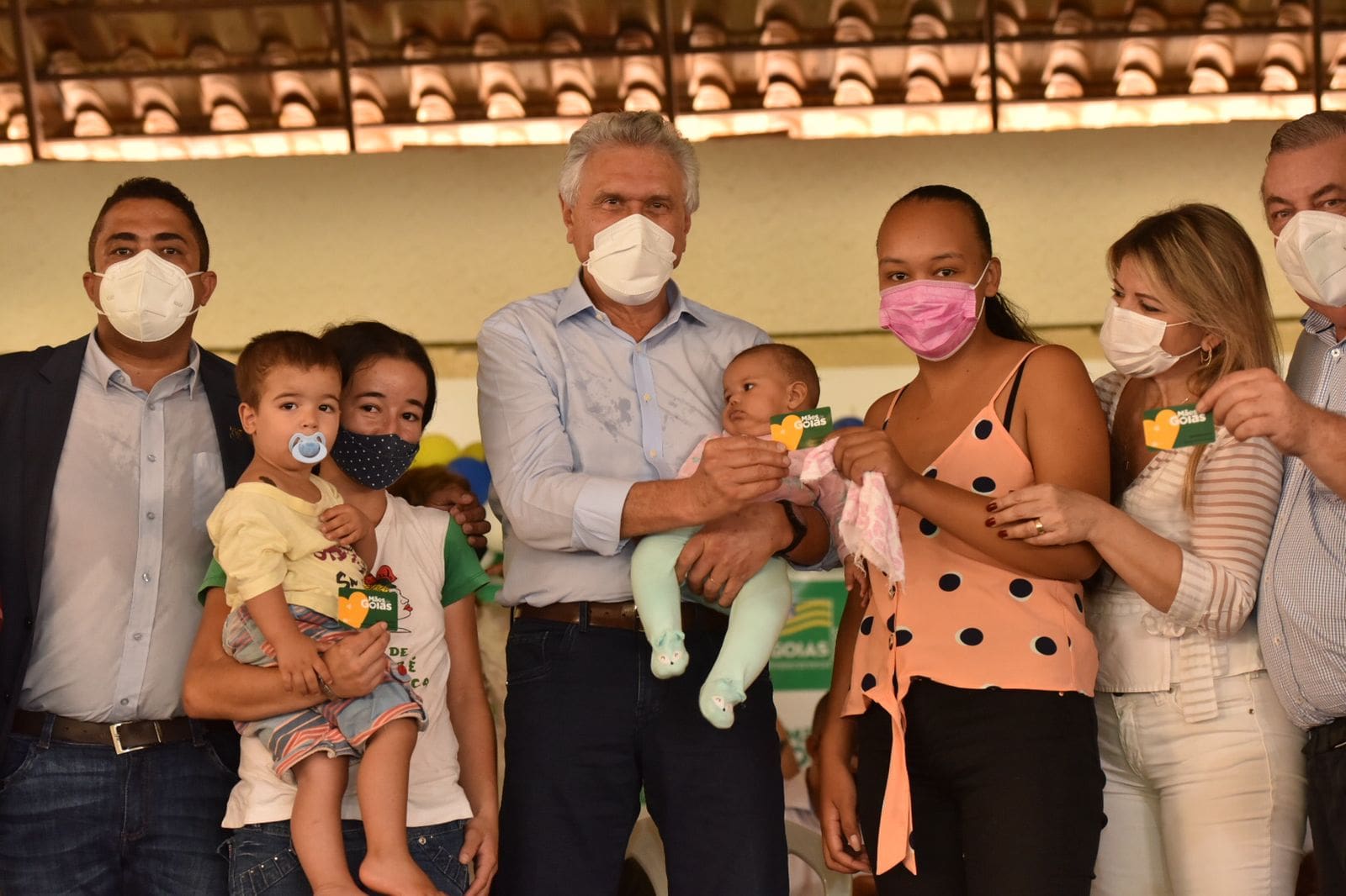 Mais sete mães são beneficiadas com kits do Programa Primeiros