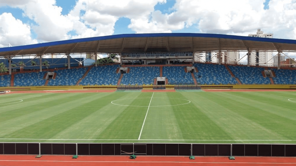 estadio-olimpico TV Brasil Central transmite 1º jogo do Goianão 2025 nesta quarta