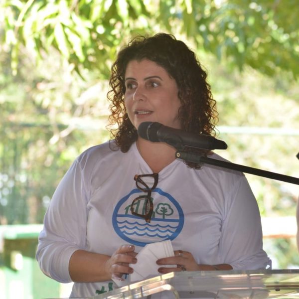 secretária Andréa Vulcanis