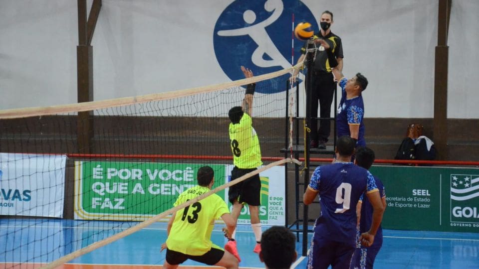 jogo de vôlei em Caldas Novas