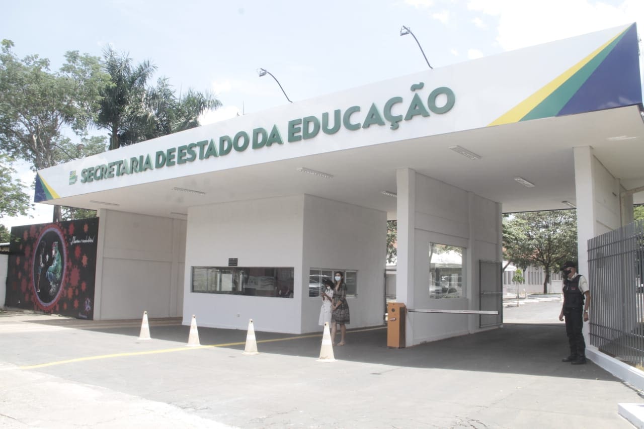 Secretaria Estadual de Educação - Seduc-Goiás realiza parceria que garante  desconto a servidores em redes de drogarias